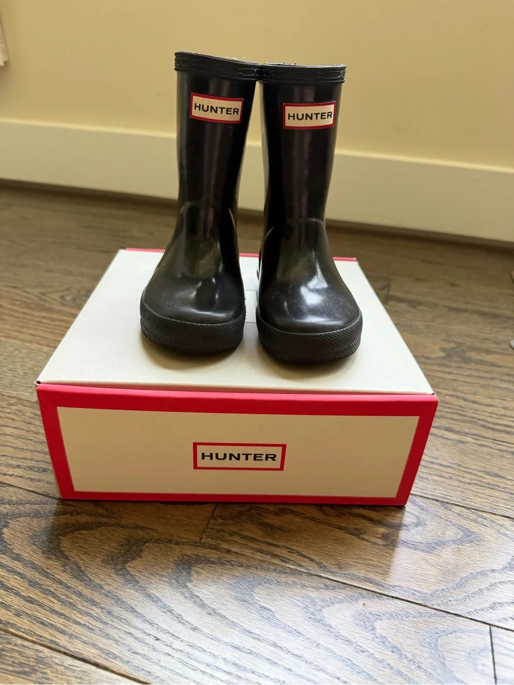 Hunter First Gloss Rain Boots | Black | Toddler Size 7